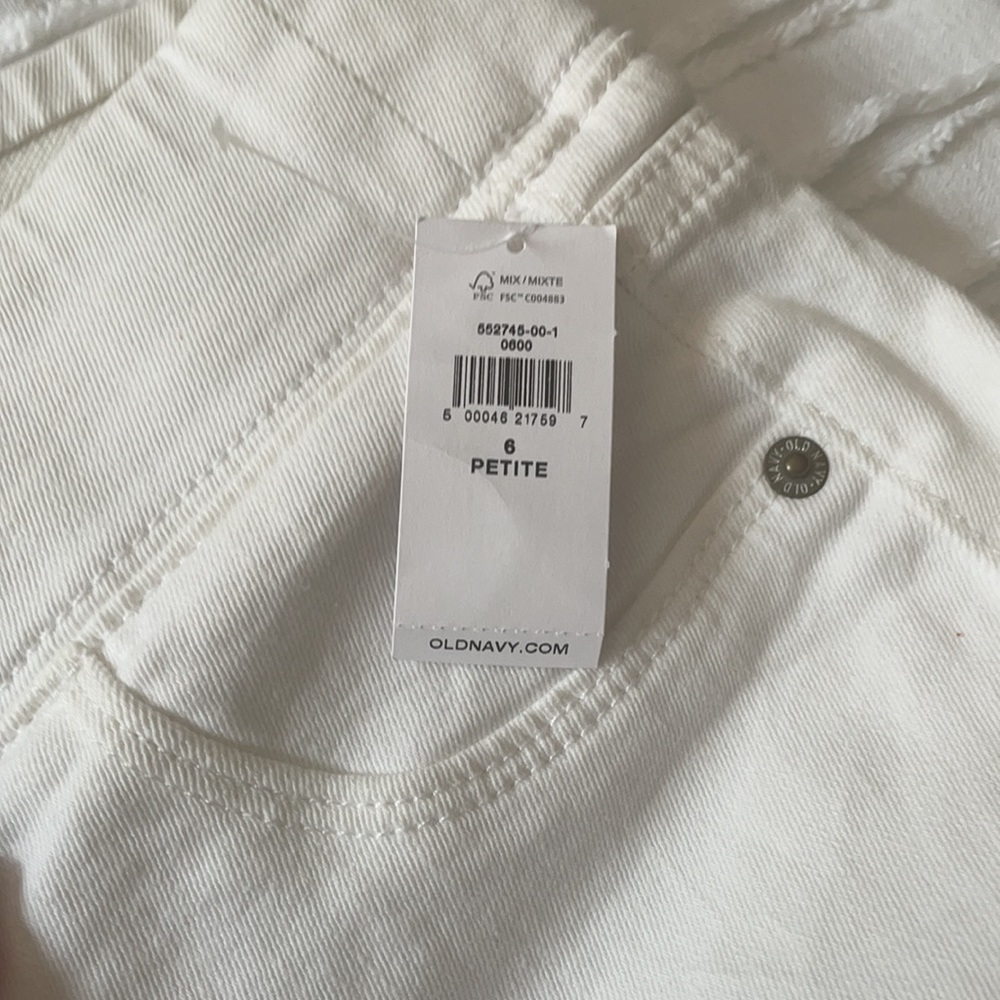 White jeans - Picture 3 of 5